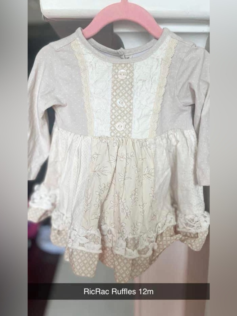 Girls' Long-Sleeve Cream & Beige Ruffle Tunic - 12M